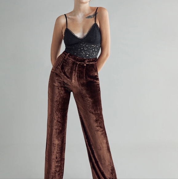 Reformation Wes Velvet Pant - Picture 6 of 6